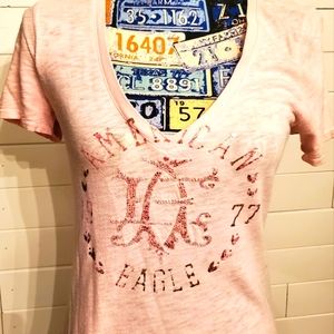 Women American Eagle t shirt